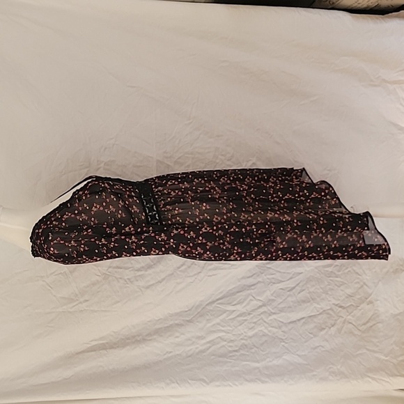 Xhilaration Size XS Sheer Crochet Trim Double Button High-Low Kimono Duster, EUC - Picture 5 of 11